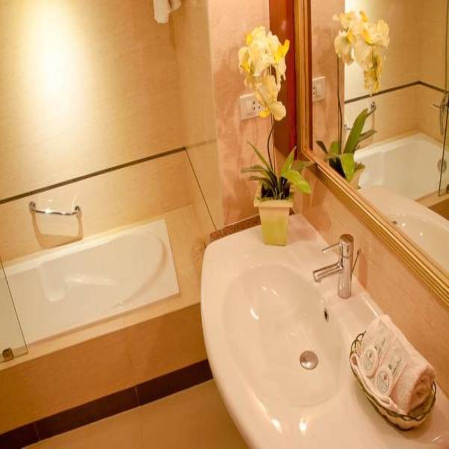 Royal Garden Hotel Ozamiz Bagian luar foto