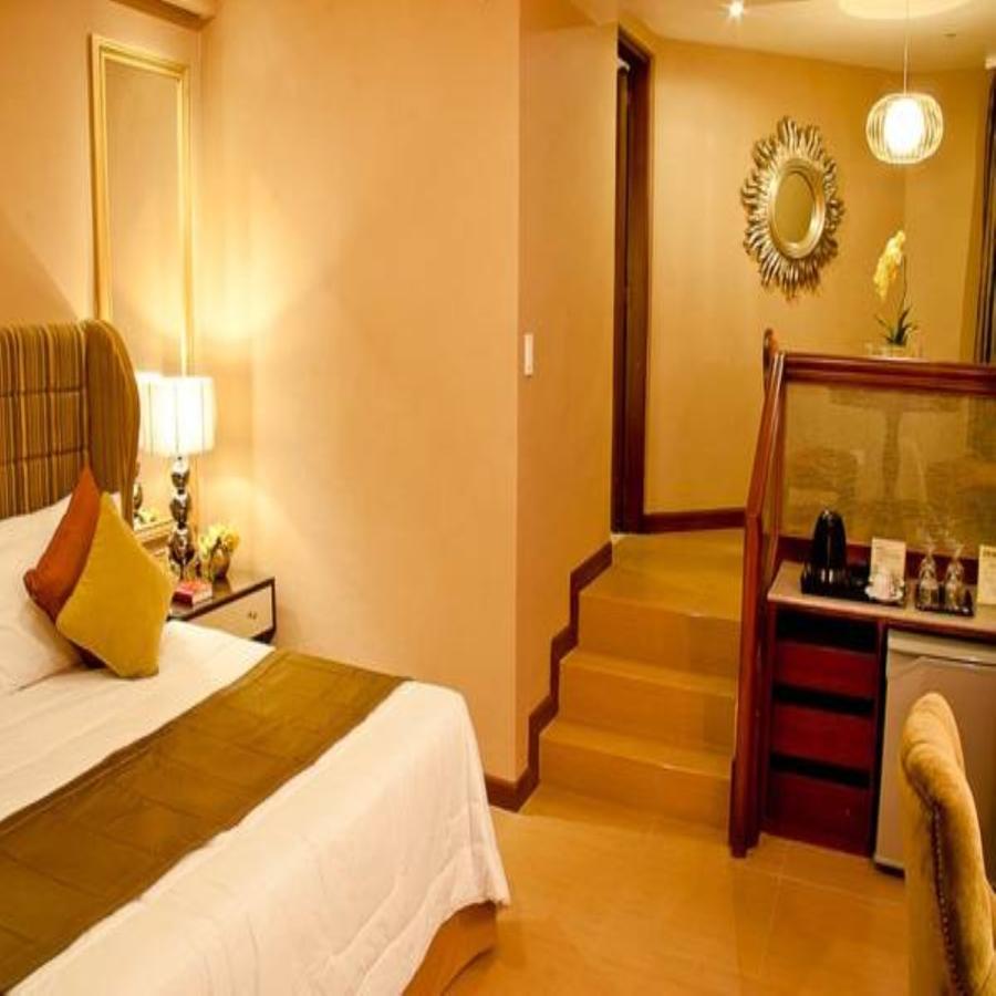 Royal Garden Hotel Ozamiz Bagian luar foto