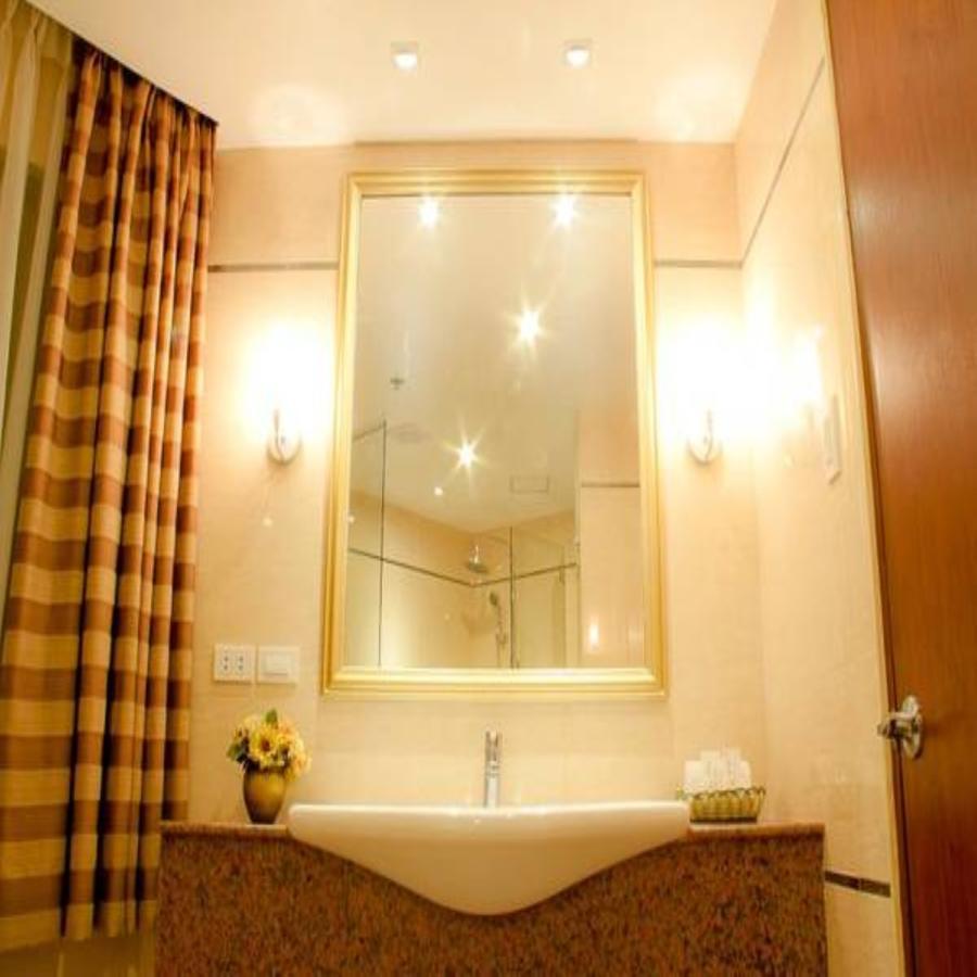 Royal Garden Hotel Ozamiz Bagian luar foto